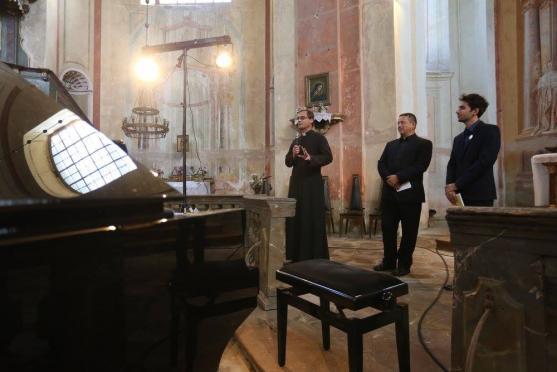 Festival Za poklady Broumovska přivítal ve Vižňově amerického hudebníka Kerryho Turnera