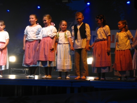 Ohlédnutí za Festivalem umění dětí a mládeže v Broumově 