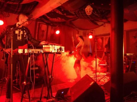 Punkovo/rock´n´rollové jiskření v Edenu