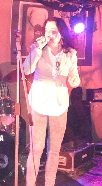 Punkovo/rock´n´rollové jiskření v Edenu