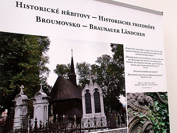 Historické hřbitovy očima návštěvníka výstavy 