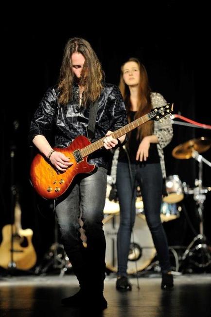 Gymnaziální hudební skupina Wajnot? míří do Německa