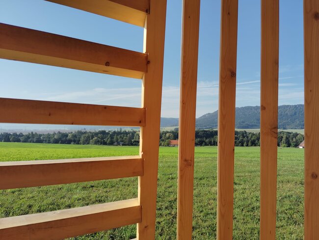 Nová výhledna na křinické cyklostezce: Zastav se a spočiň!