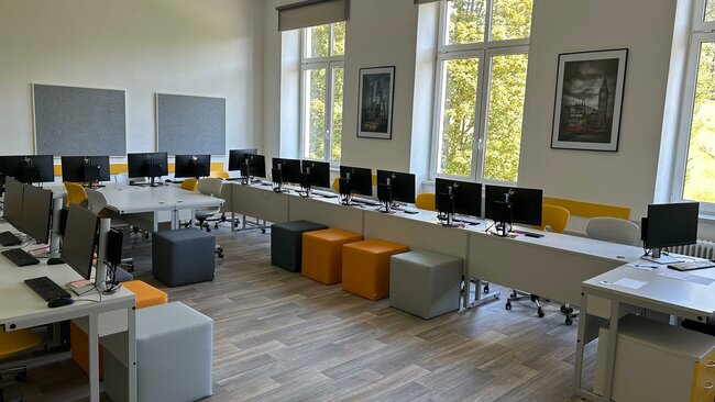 Škola v Teplicích nad Metují zve na Zahradní slavnost