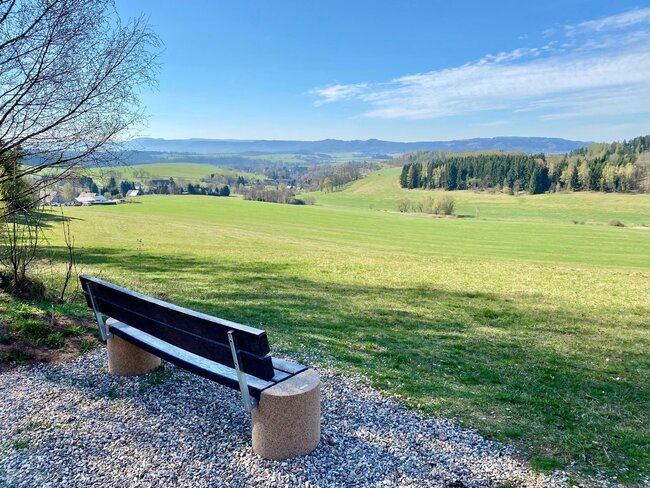 Bernardýni, krpály a byliny… Vítejte v Javořích horách