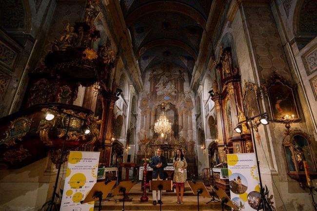 Předposlední "pokladový" koncert se konal v broumovském kostele sv. Petra a Pavla