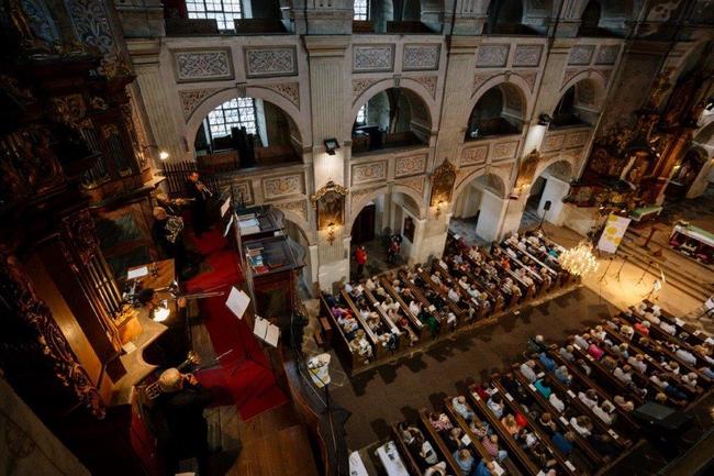 Předposlední "pokladový" koncert se konal v broumovském kostele sv. Petra a Pavla