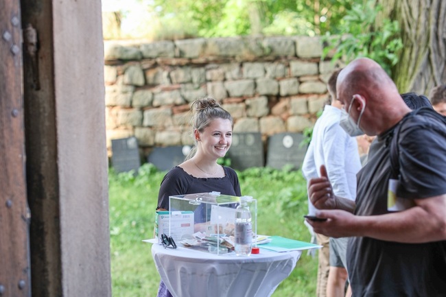 Festival Za poklady Broumovska pokračoval koncertem v Božanově