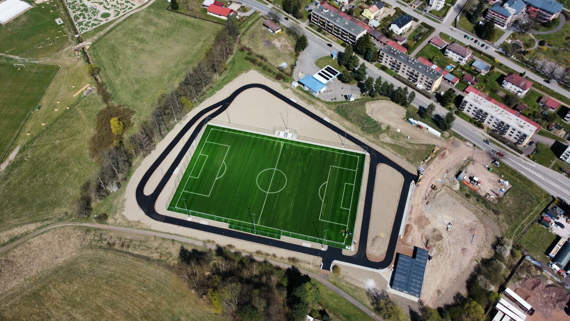 Police nad Metují finišuje s výstavbou Sportparku na Ostašské ulici