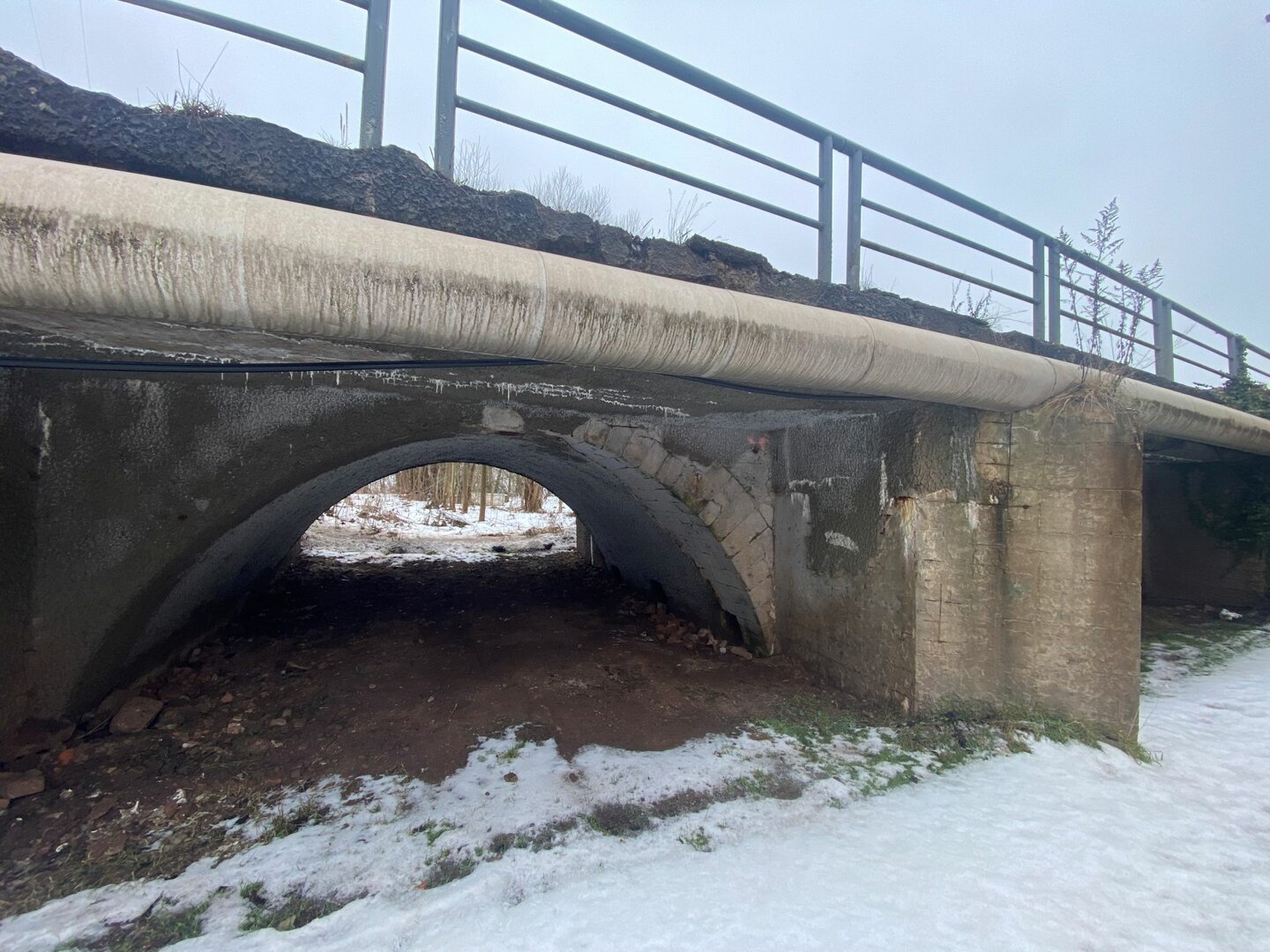 Most v Meziměstí se zatím opravovat nebude
