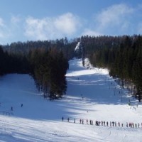 Skiareál Kamenec v Teplicích nad Metují dnes zahájil provoz