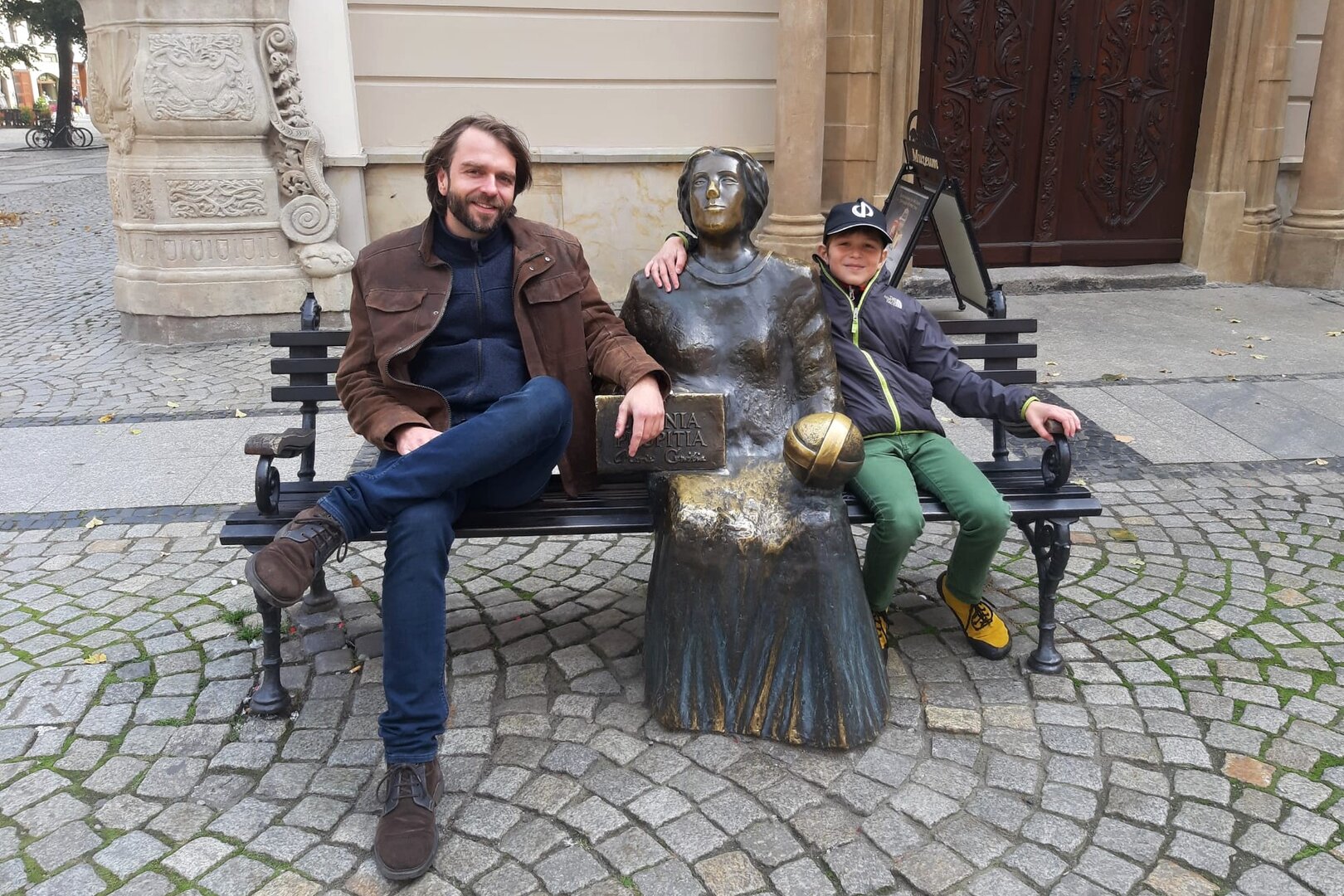 Na Broumovsku mě těší kombinace krajiny a stop lidí v ní