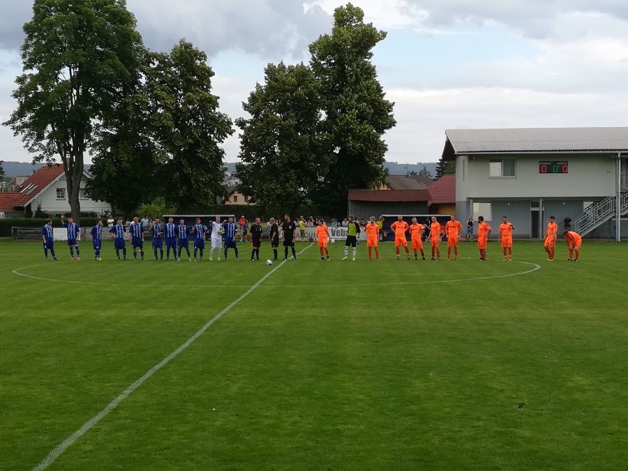 Police slaví, v derby porazila Broumov