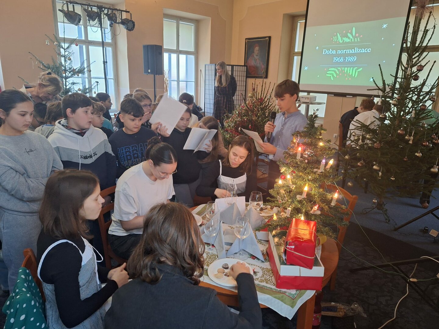 Vánoční zvyky za posledních 100 let. Jak se změnily?