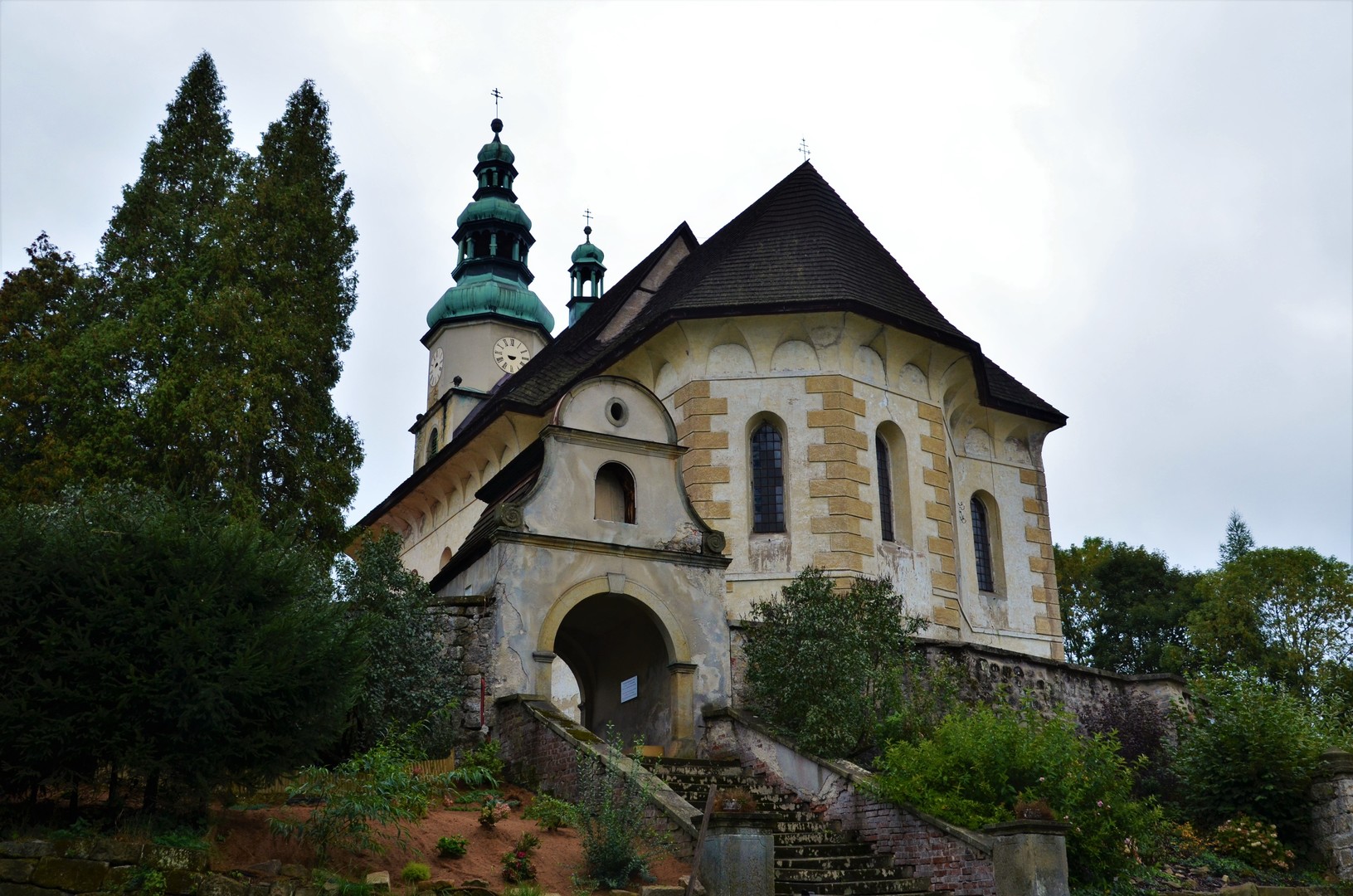 Kostel Nejsvětější Trojice, Zdoňov