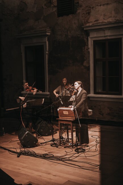 ArtCafé Extra: Ane Bjerkan & Clari Cantus